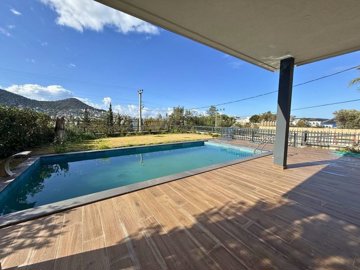 Modern Single-Storey Yalikavak Property For Sale - Large terrace and private pool