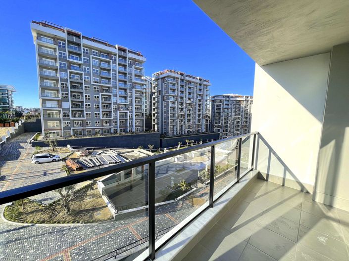 Image No.9-2 Bed Apartment for sale