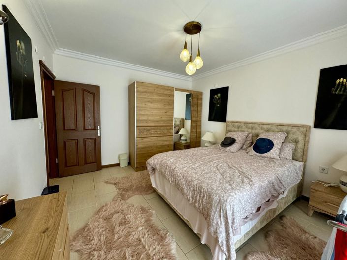 Image No.15-2 Bed Apartment for sale