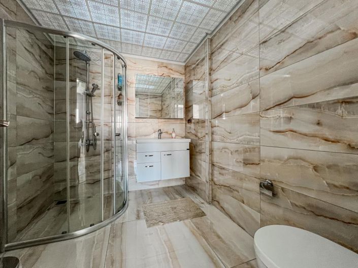 Image No.17-3 Bed Penthouse for sale