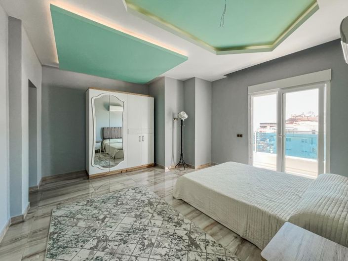 Image No.19-3 Bed Penthouse for sale