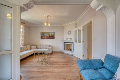 Outstanding Alanya Villa For Sale In Kestel - Furnished lounge with a fireplace
