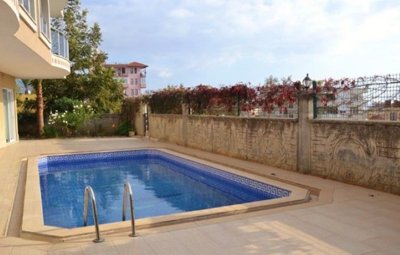 Impeccable Alanya Property For Sale In Tepe, Sugözü - Communal swimming pool