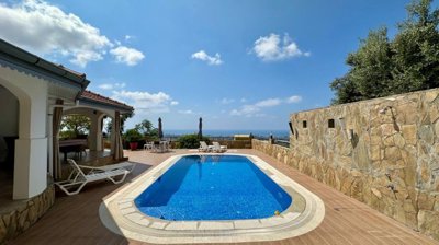 Sea View 4-Bedroom Villa For Sale In Mahmutlar, Alanya – Private pool