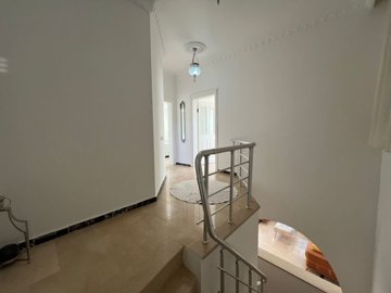 Dream Alanya Property For Sale In Konakli - Upper floor landing