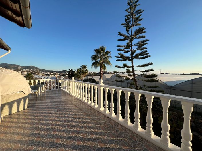 Image No.21-3 Bed Villa for sale