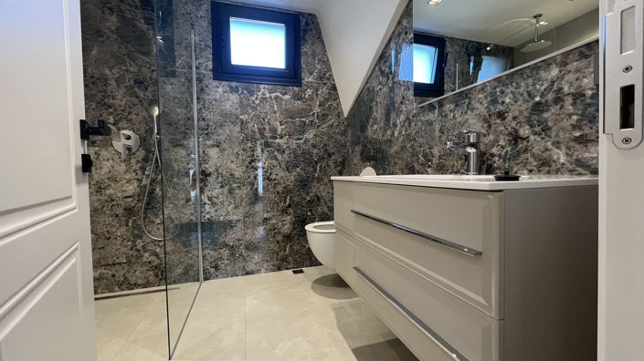 Image No.18-3 Bed Apartment for sale