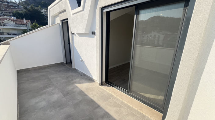 Image No.19-3 Bed Apartment for sale