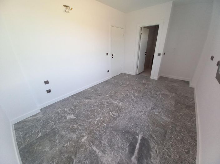 Image No.15-3 Bed Villa for sale