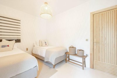 Newly Built Bodrum Villa For Sale In Central Gumusluk - Beautifully furnished space