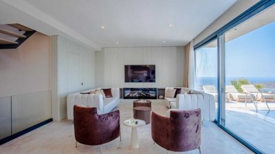 Panoramic Sea View Bodrum Property For Sale - Huge windows for an abundance of sunlight