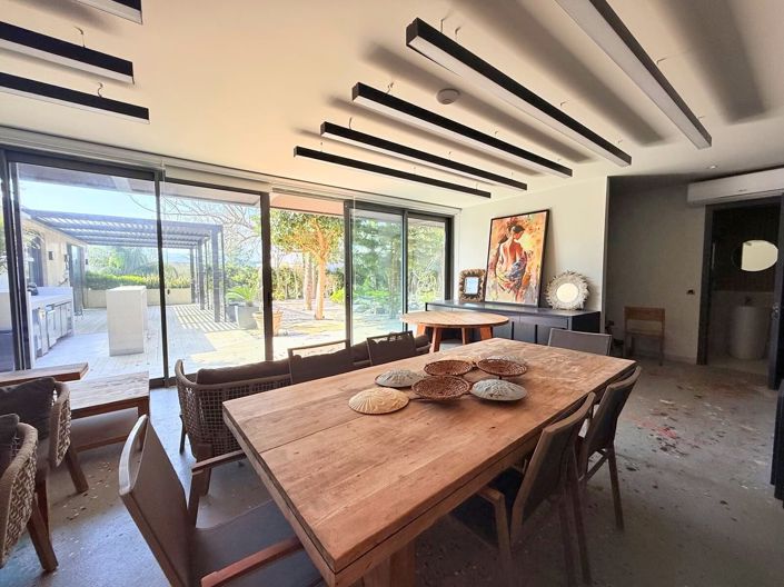 Image No.21-5 Bed Villa for sale