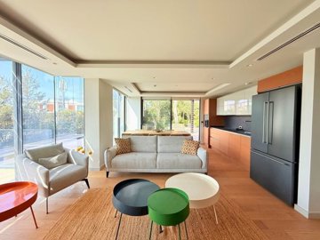 Elite Residence In Bodrum For Sale - Gorgeous, bright living room