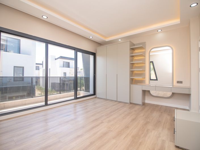 Image No.16-4 Bed Villa for sale