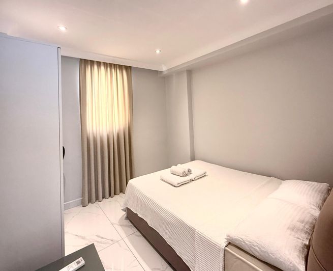 Image No.21-4 Bed Apartment for sale