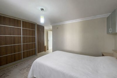 Sea-View Apartment For Sale In Kusadasi - Spacious double bedroom