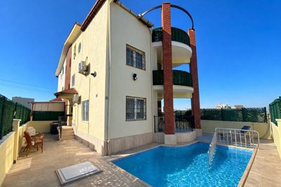 Impressive Semi-Detached Villa For Sale In Didim – Easy-to-maintain exterior