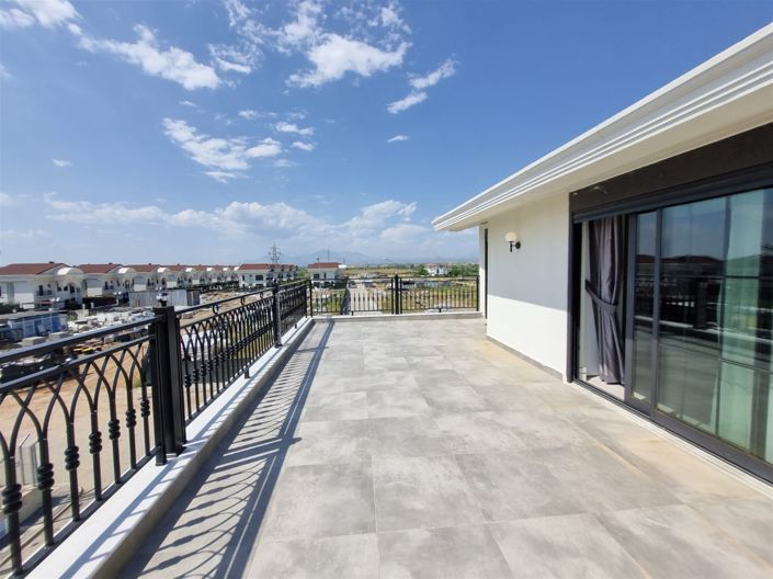 Image No.17-6 Bed Villa for sale