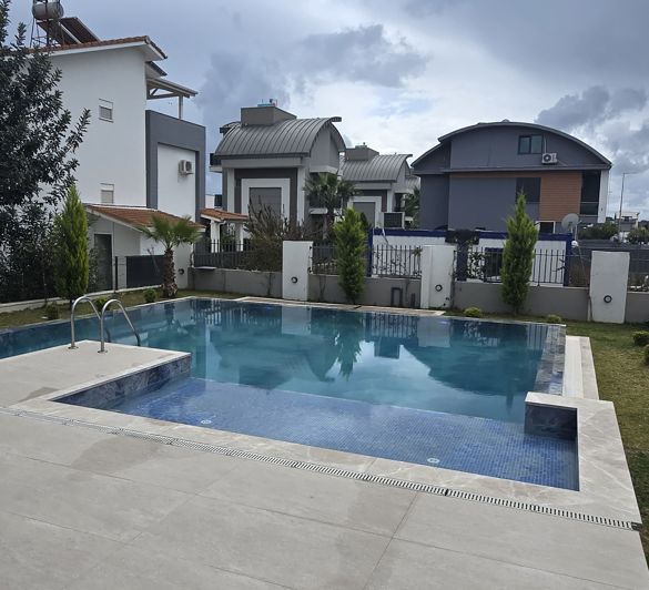 Image No.2-6 Bed Villa for sale