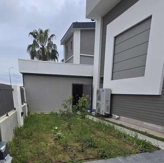 Image No.4-6 Bed Villa for sale