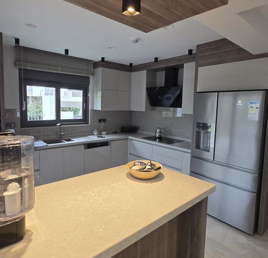 Image No.6-6 Bed Villa for sale