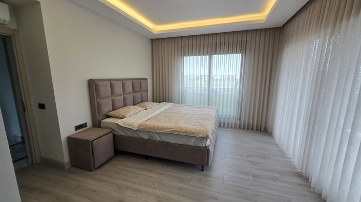 Image No.13-4 Bed Villa for sale