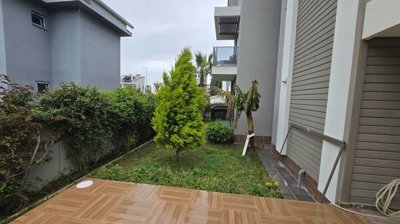 Luxury Villa With A Private Pool & Garden For Sale in Belek - Private garden