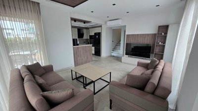 Luxury Villa With A Private Pool & Garden For Sale in Belek - Lounge and fully fitted kitchen