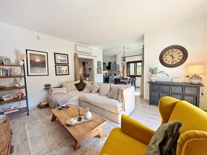 Image No.9-3 Bed Villa for sale