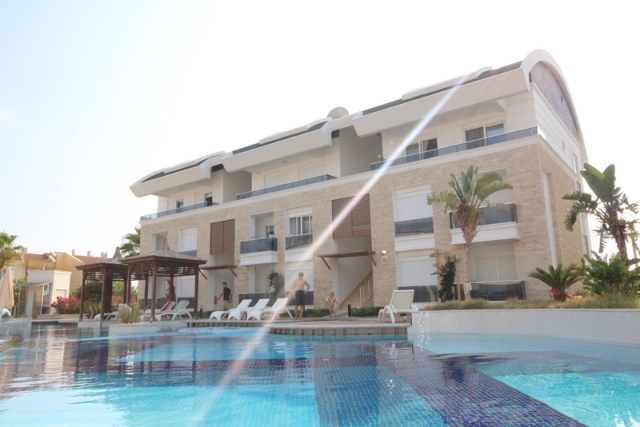 Image No.3-3 Bed Apartment for sale