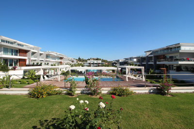 	 Inspirational homes for sale Side, Antalya - complex landscaped gardens