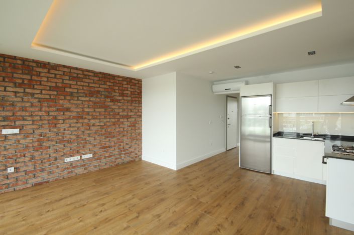 Image No.14-3 Bed Apartment for sale