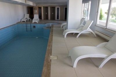 Modern Side Penthouse - Great Facilities - Indoor pool