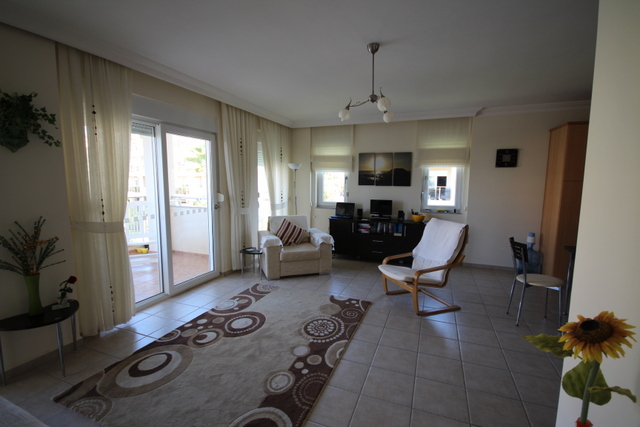 Image No.3-2 Bed Apartment for sale