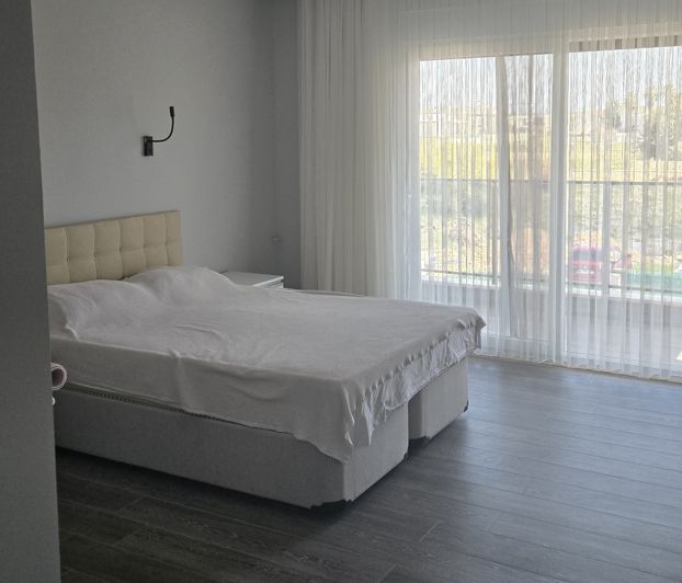 Image No.17-5 Bed Villa for sale