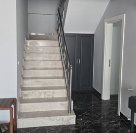 Modern Villa For Sale in Belek, Antalya With A Private Pool - Entrance hallway