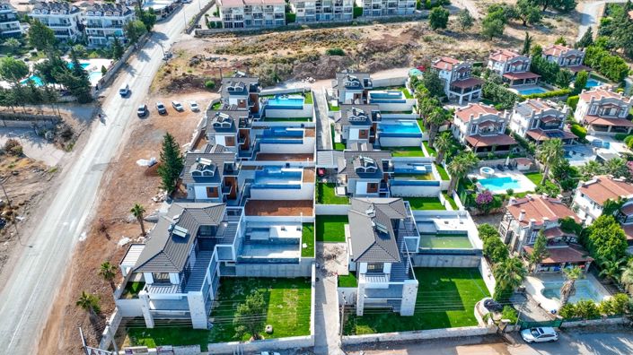 Image No.2-4 Bed Villa for sale