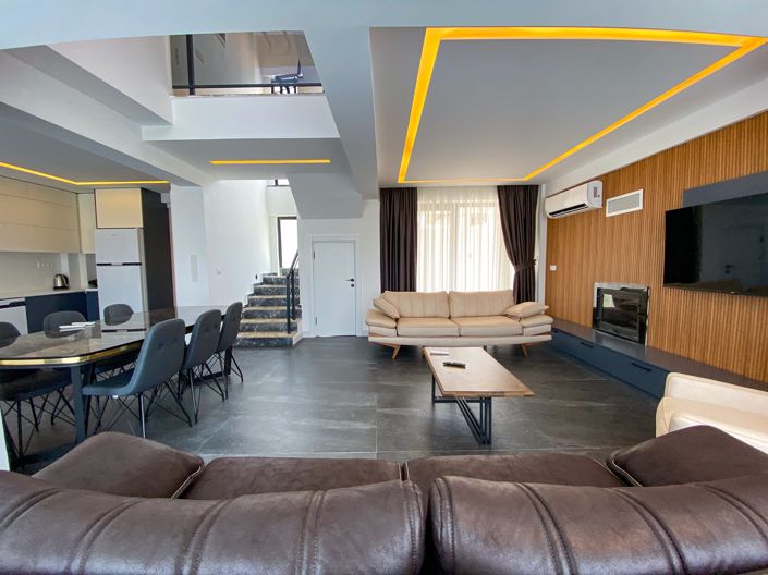 Image No.11-4 Bed Villa for sale