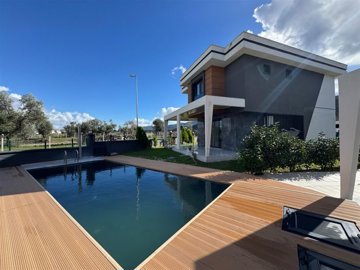 Detached Kusadasi Property For Sale With Nature Views - Sunny terraces for sunbathing