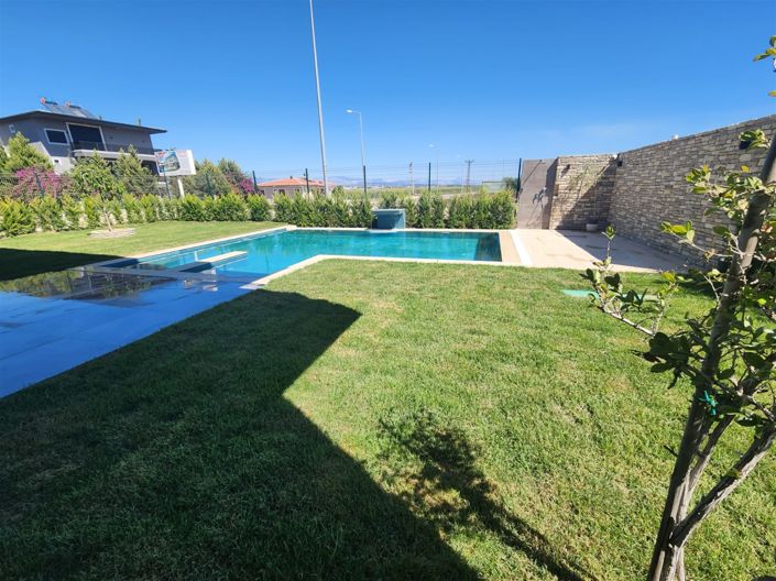 Image No.23-4 Bed Villa for sale