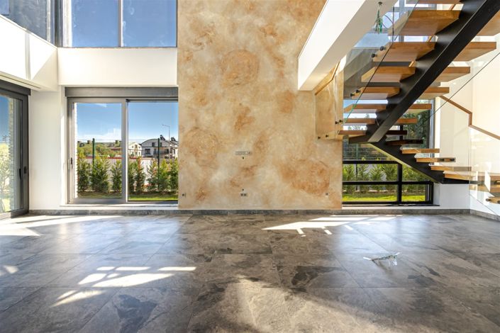 Image No.7-4 Bed Villa for sale