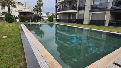 Primely Located Apartment In Belek, Antalya For Sale - Shared pool with terraces