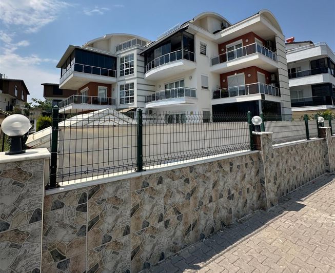 Image No.12-2 Bed Apartment for sale