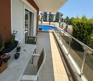 Delightful Apartment In Antalya For Sale - Large balcony with pool and garden views