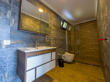 Prestigious Fethiye Villa For Sale In Gocek - Luxury bathroom