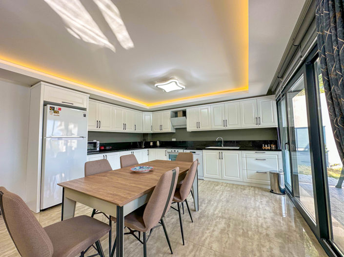 Image No.5-4 Bed Villa for sale