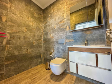 Prestigious Fethiye Villa For Sale In Gocek - Modern bathroom