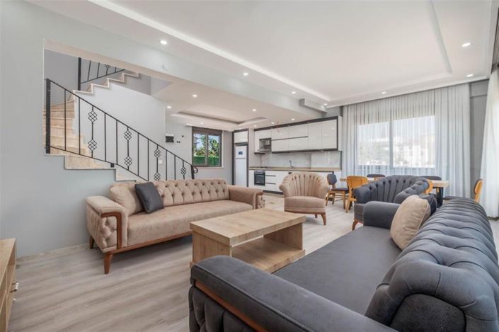 Image No.7-5 Bed Villa for sale