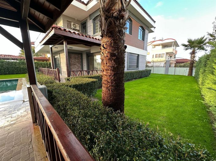 Image No.5-3 Bed Villa for sale