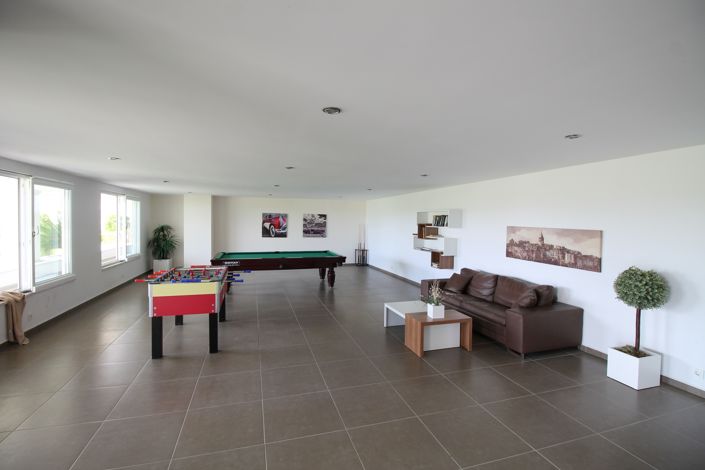 Image No.21-2 Bed Apartment for sale